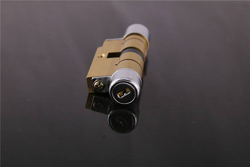 源城24小时上门开锁公司