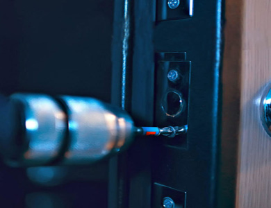 源城24小时上门开锁公司